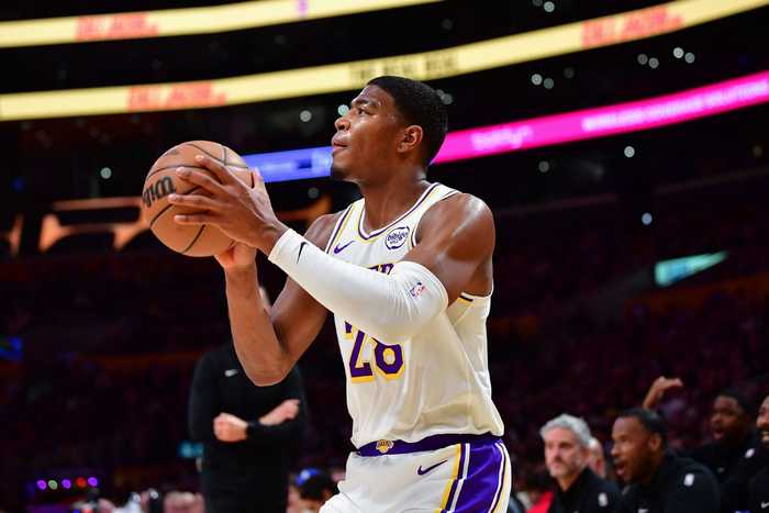 正负值+21最高！八村塁关键时刻连得7分反超 全场13中6拿17分8板