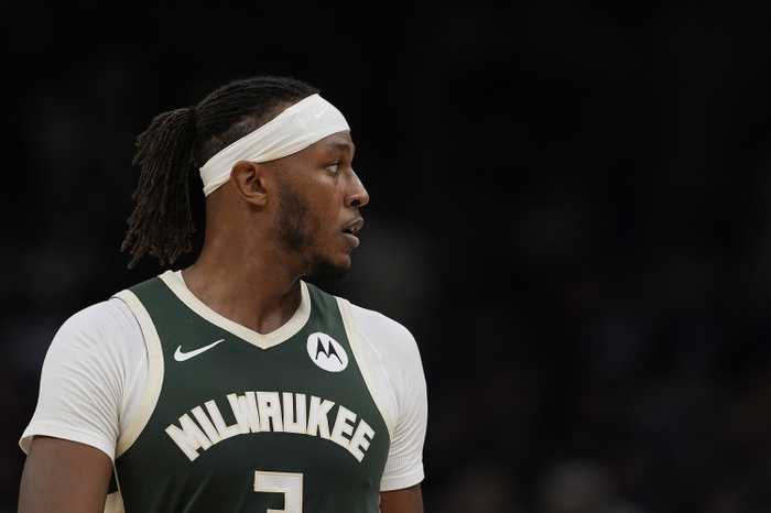 拼尽全力！特纳16中8空砍21分14板6帽 罚球3中3